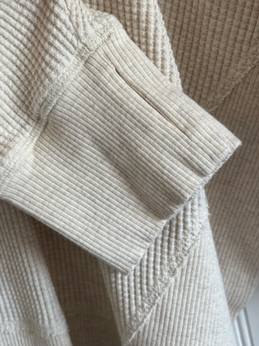 Offline by Aerie Waffle Knit Cream Oatmeal Long Sleeve Top Oversized Cozy Size L - Picture 6 of 14